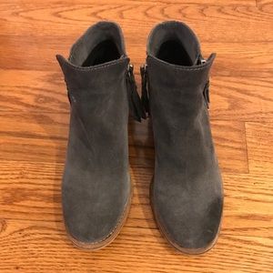 Dolce Vita Women’s Shilo Ankle Bootie